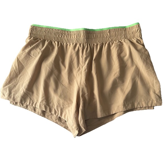 Fabletics The Breath Run Shorts Khaki Athleisure Sport Workout Running Large NWT - Picture 3 of 8